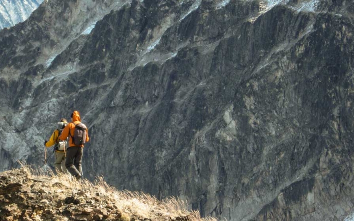 mountaineering camp in pacific northwest